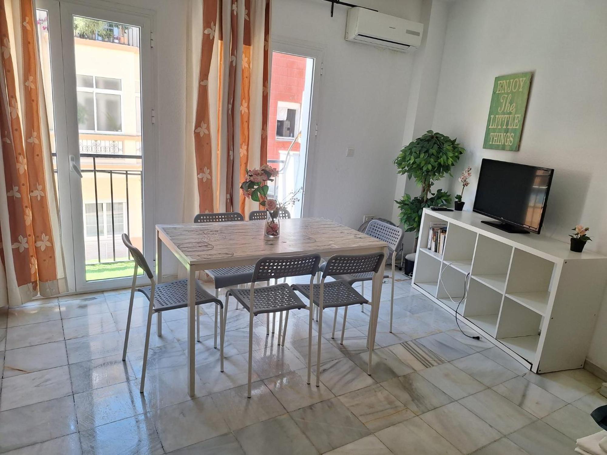 Enjoy Apart Centro Y Playa Zanca Apartman Málaga Kültér fotó