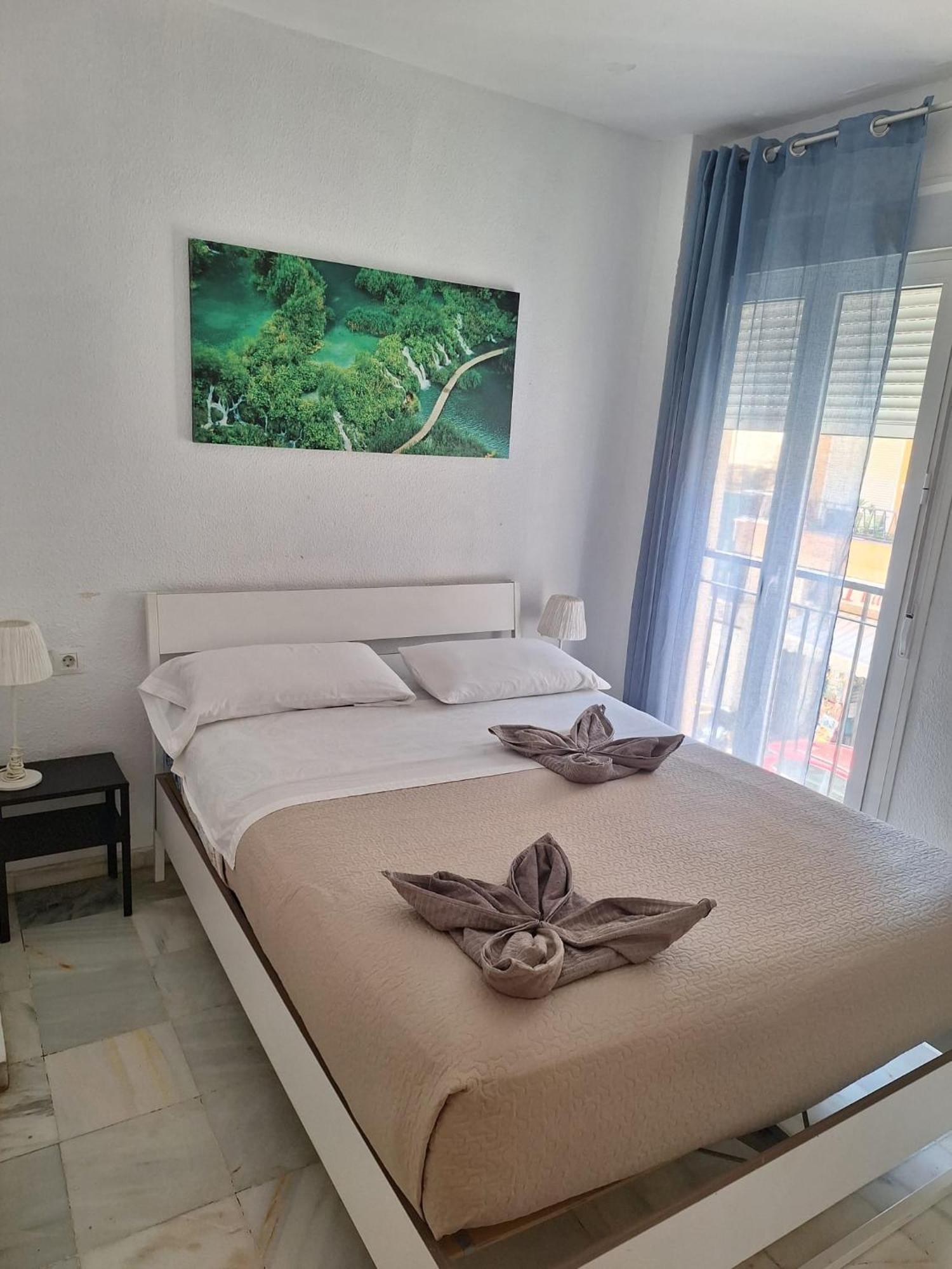 Enjoy Apart Centro Y Playa Zanca Apartman Málaga Kültér fotó